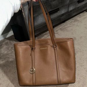 Michael Kors Tote Purse
